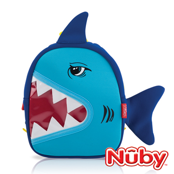 超可愛的啊！(鯊魚)【Nuby】3D立體防水背包(附可拆卸的防 